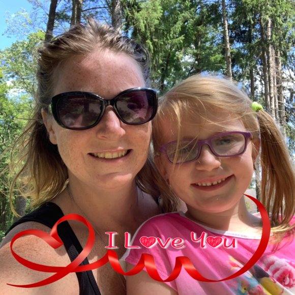 Meet your Posher, Christina - Picture 1 of 1